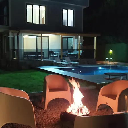 Villa Ikiz *